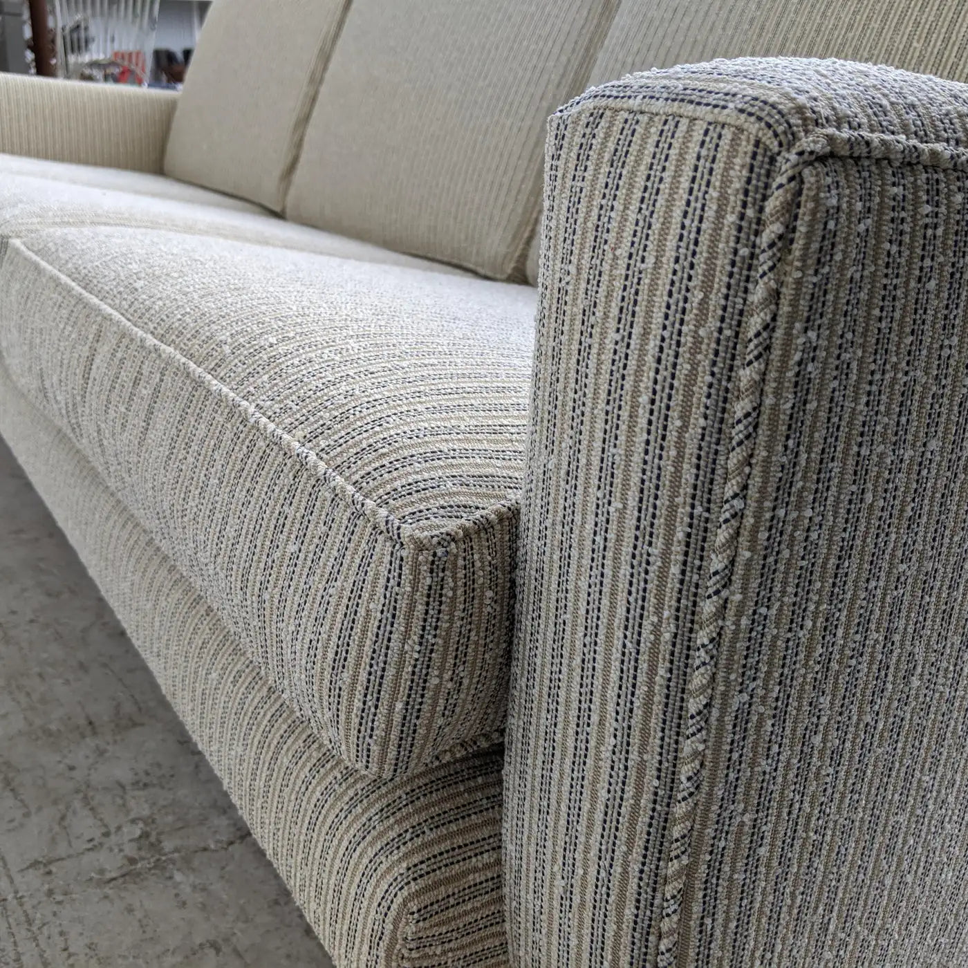 Sofa designed by George Nelson