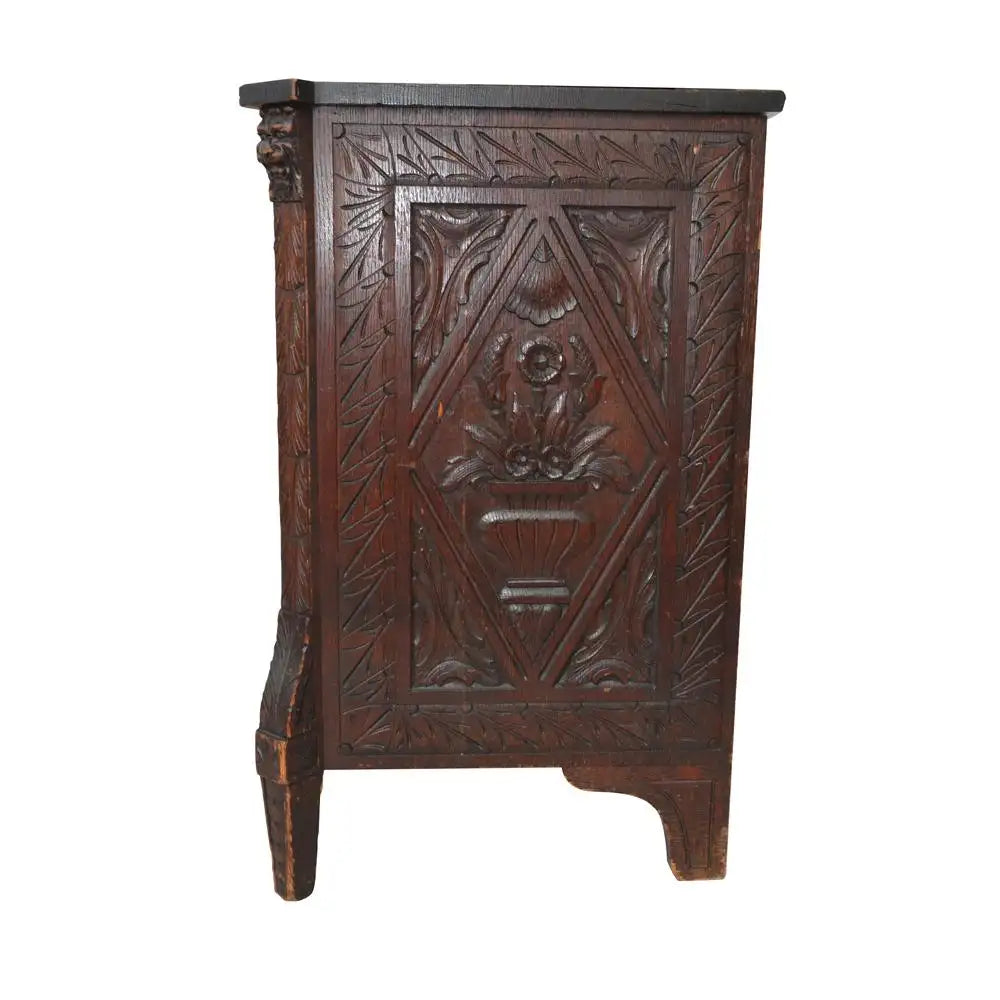 Italian vintage dresser with detailed carving