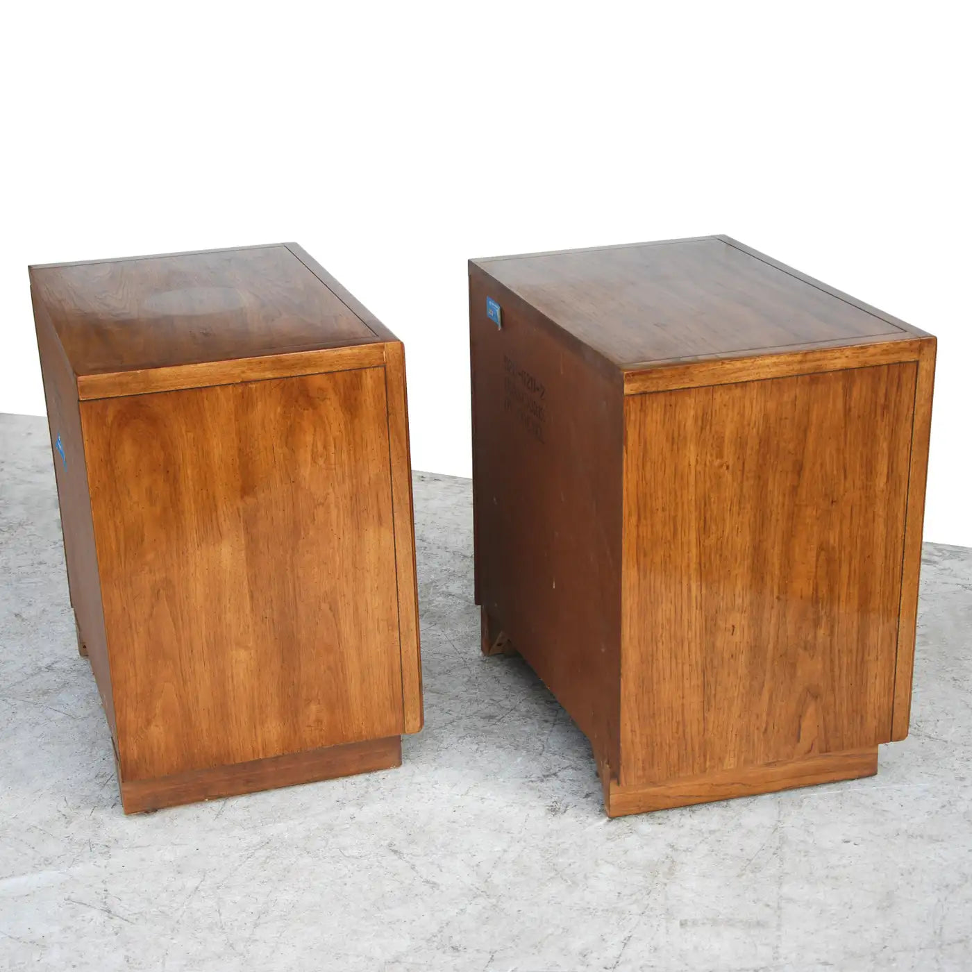 Vintage pair of Drexel nightstands