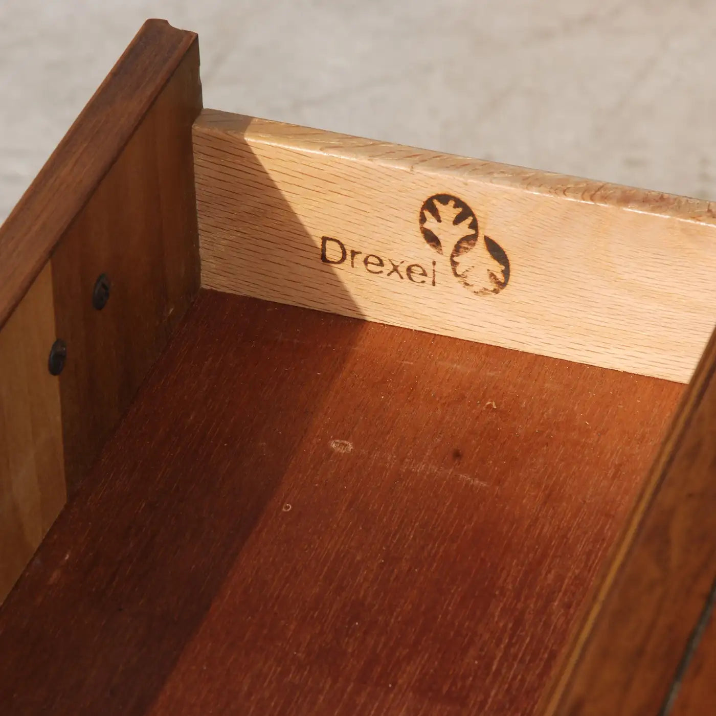 Bedroom nightstands Drexel Heritage pair