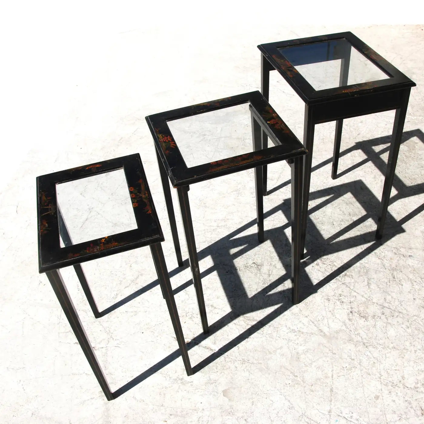 Small vintage nesting tables with chinoiserie art