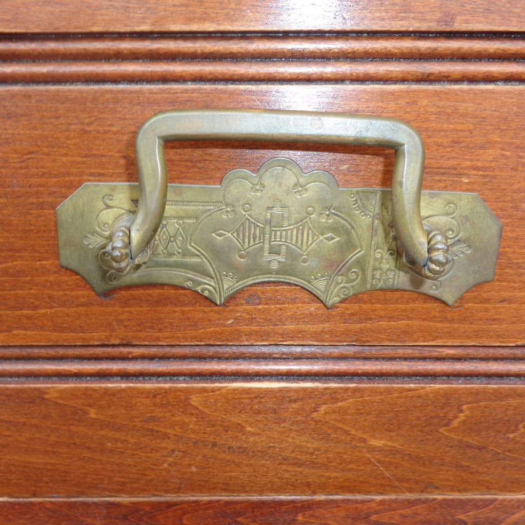 Eastlake 6 Drawer Chest With Brass Pulls (MS10356)