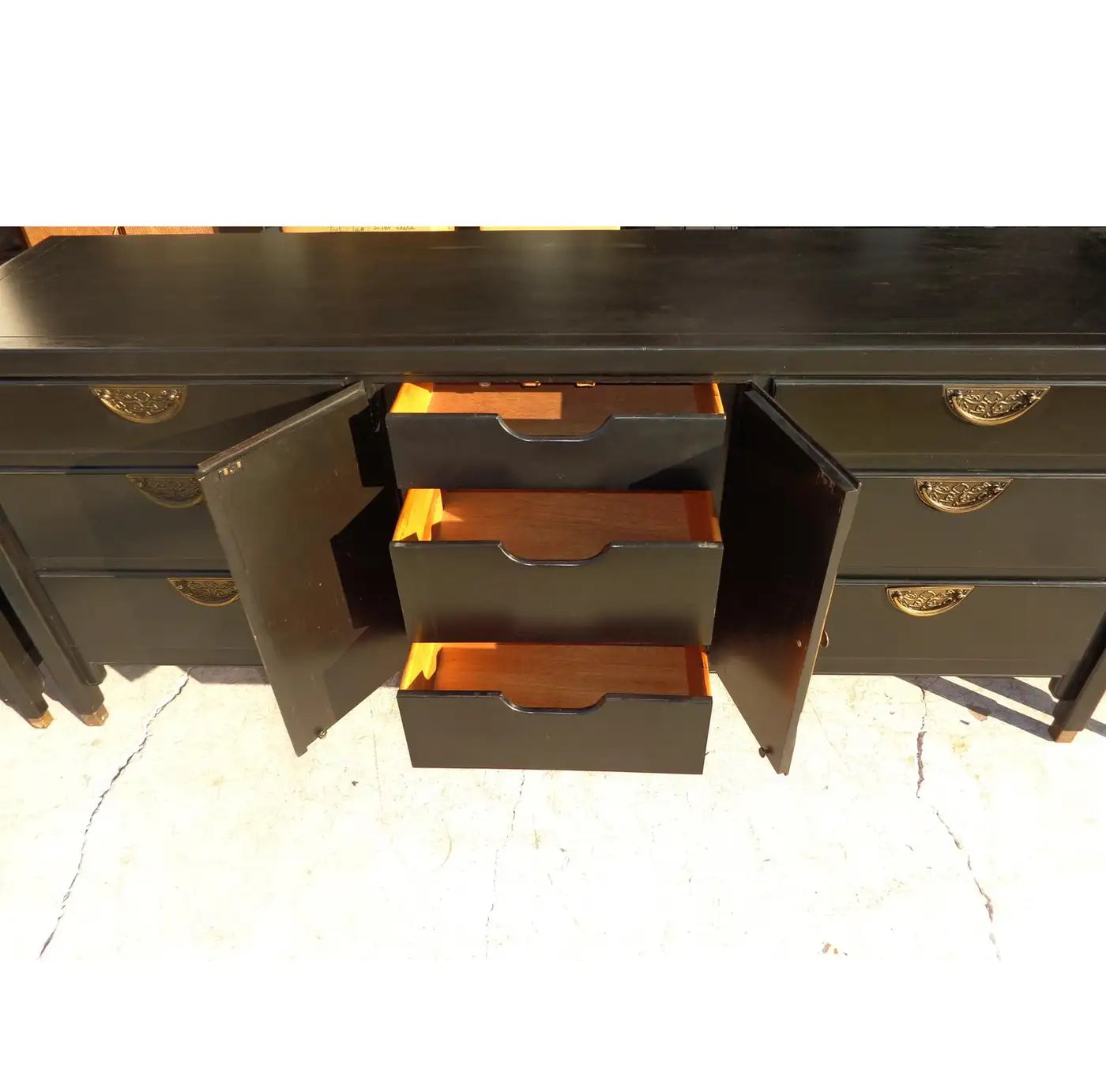 Chin Hua vintage credenza in dark wood finish