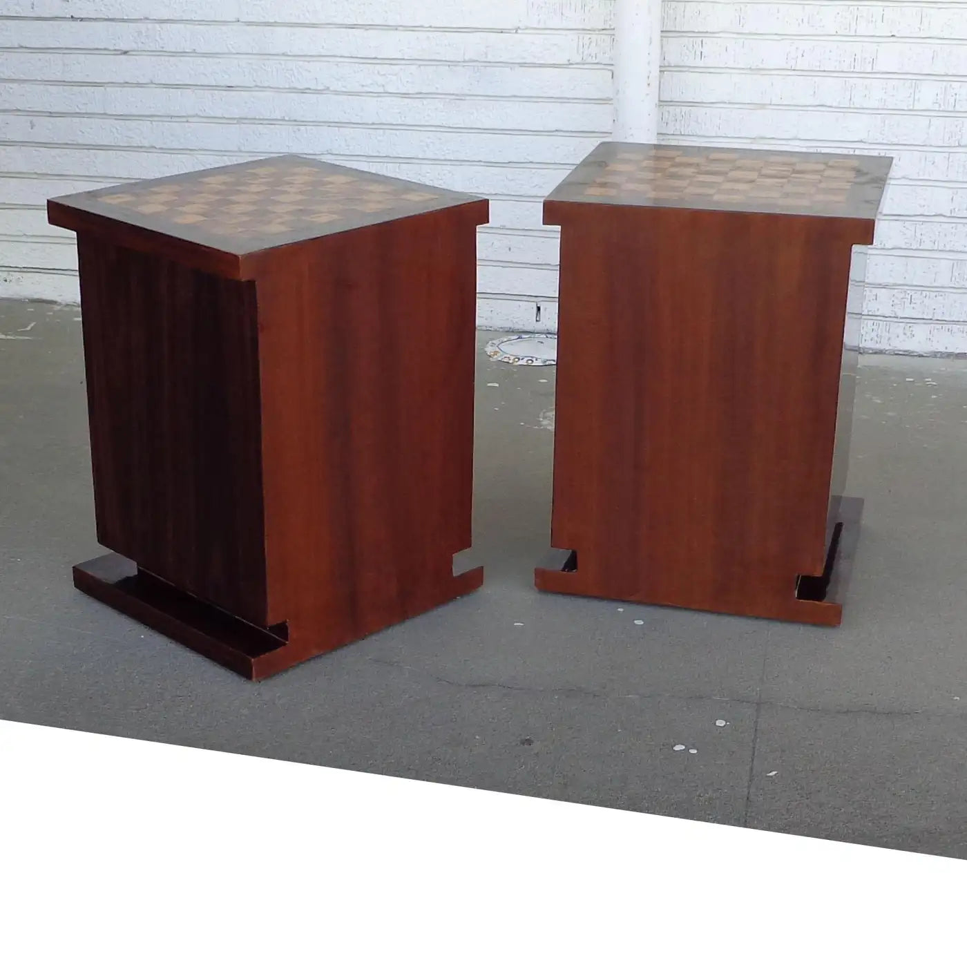 Stylish Art Deco bedroom furniture