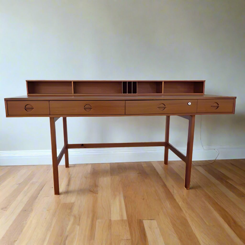 Peter Løvig Nielsen Flip-Top Teak Desk (MS10092)