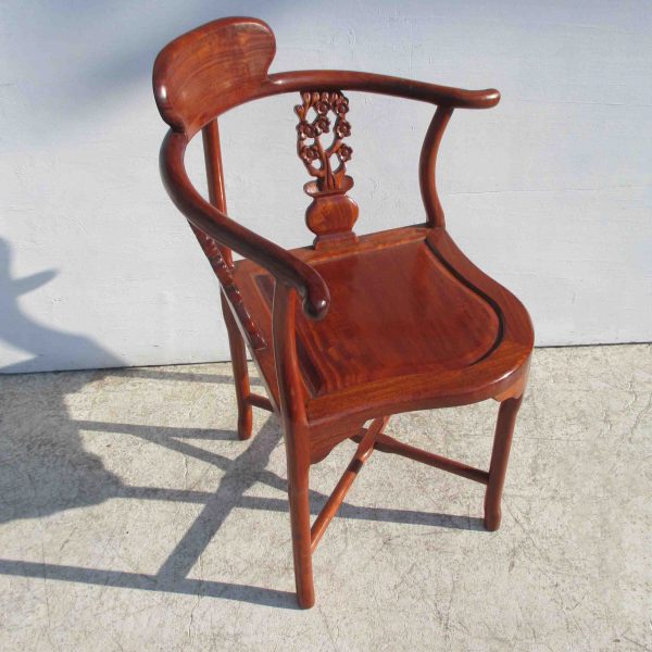 Decorative Chinese arm chair