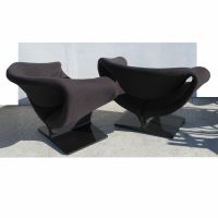 Designer Pierre Paulin Ribbon armchair