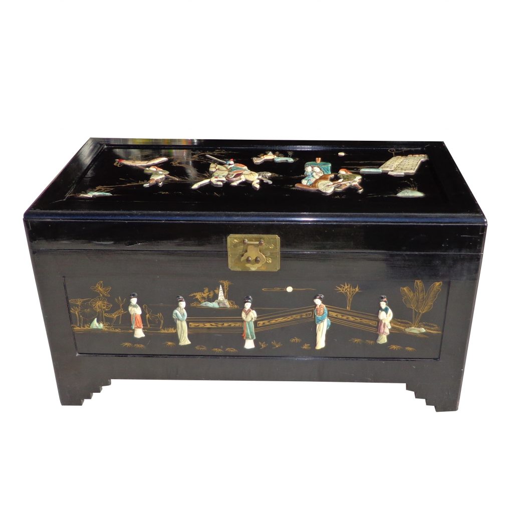 Chinese Black Lacquer Hope Chest (MS10501)