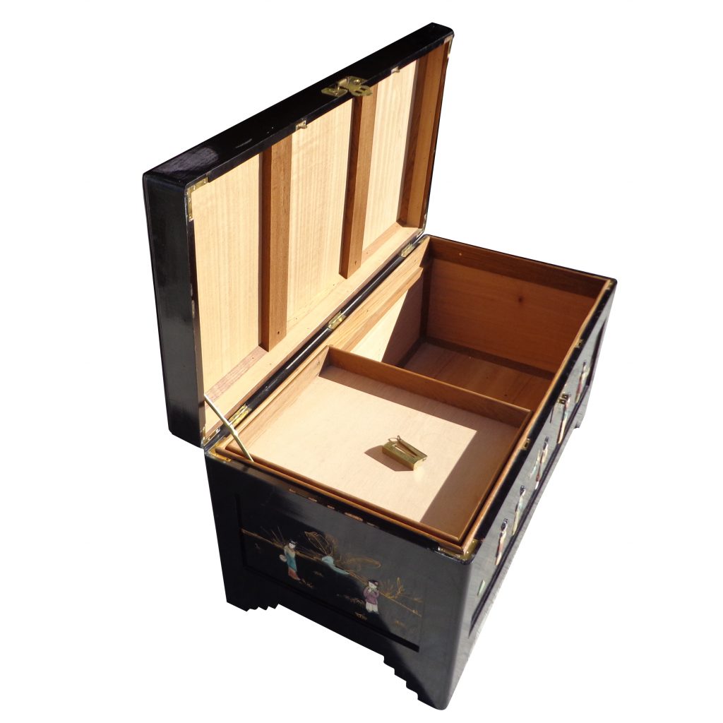 Chinese Black Lacquer Hope Chest (MS10501)