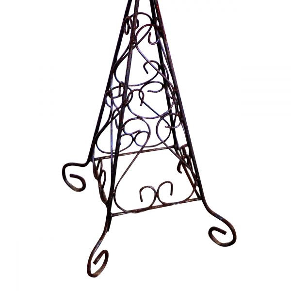 Durable iron planter set