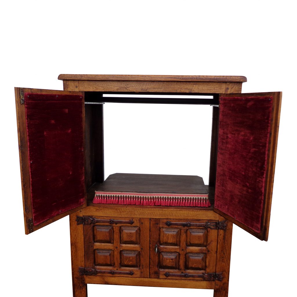 Wooden media cabinet for living room