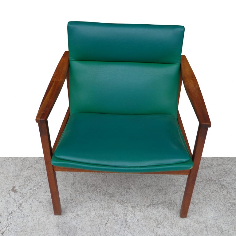 Madison Lounge Chair
