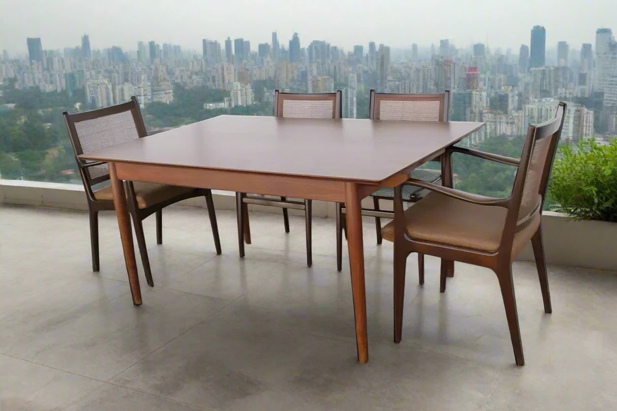 Arne Vodder extendable dining table