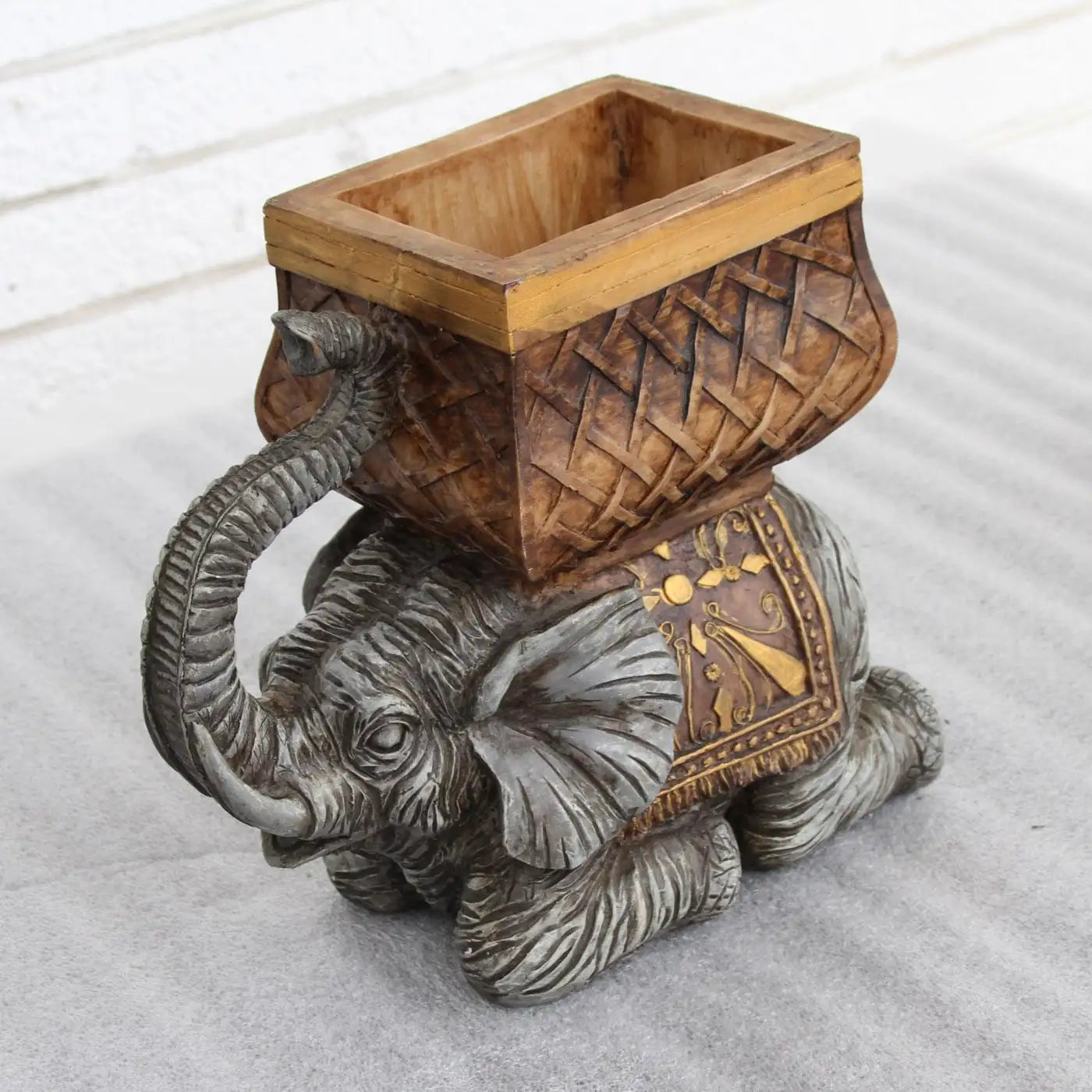 Elephant statue planter for home décor