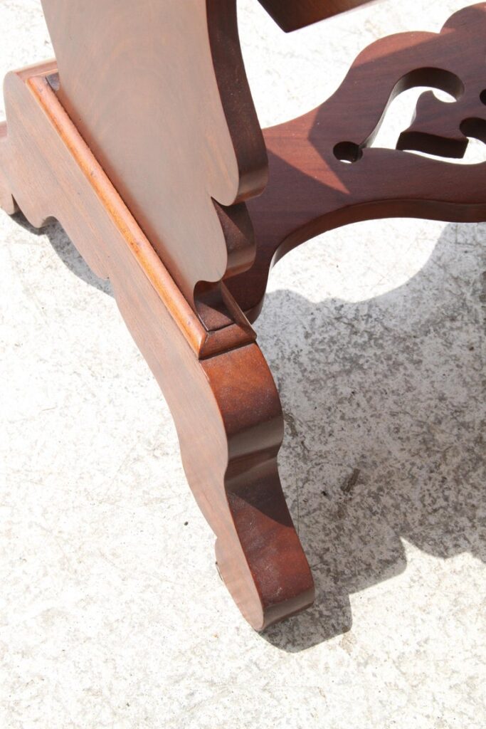 Elegant walnut dressing table with empire design