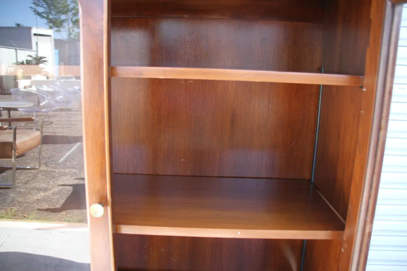 Side view of Bernhardt oak etagere
