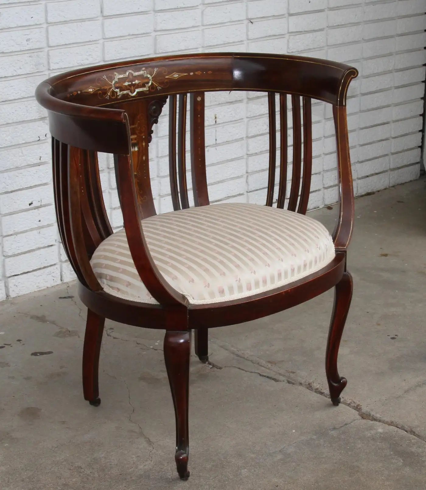 Victorian Style Barrel Inlaid Chair