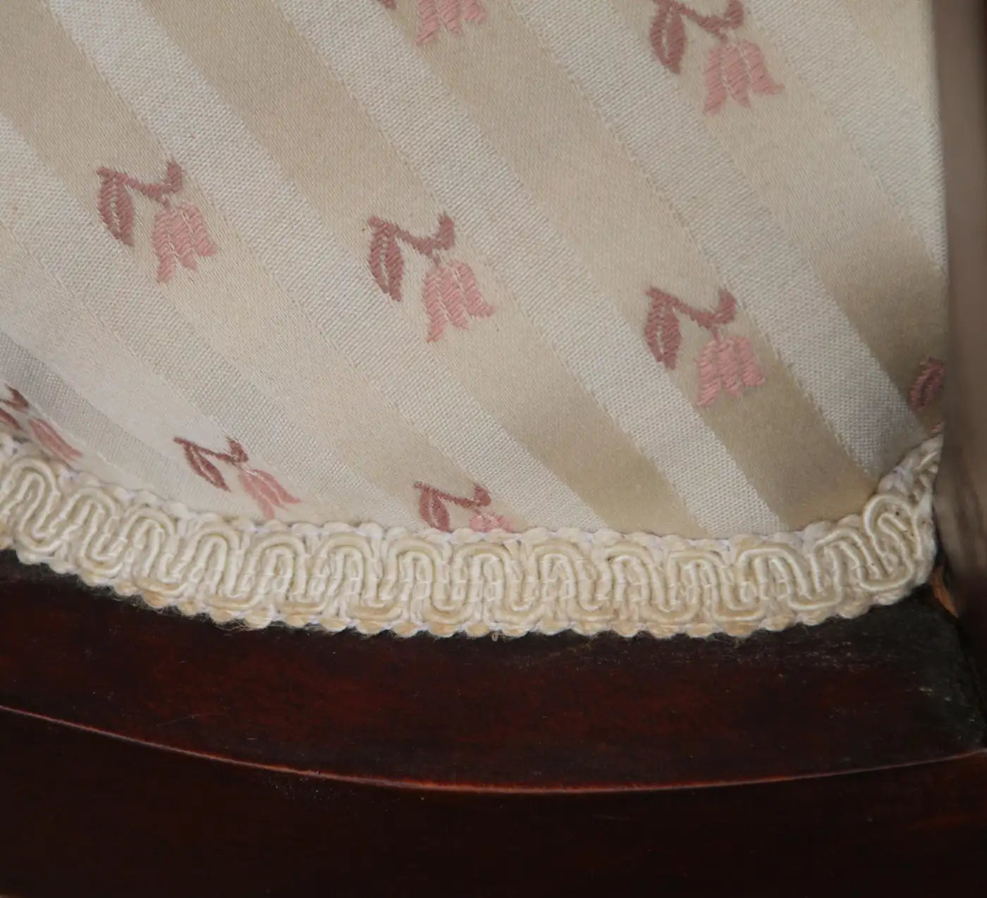 Victorian Style Barrel Inlaid Chair