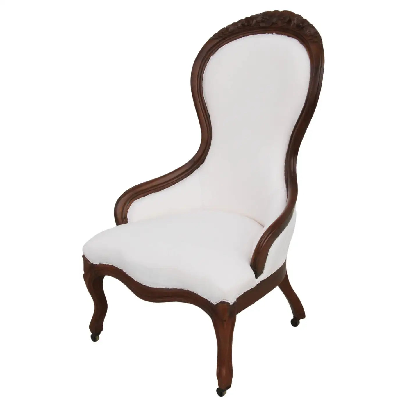 Traditional spoon back parlor lounge chair with detailed wood frame