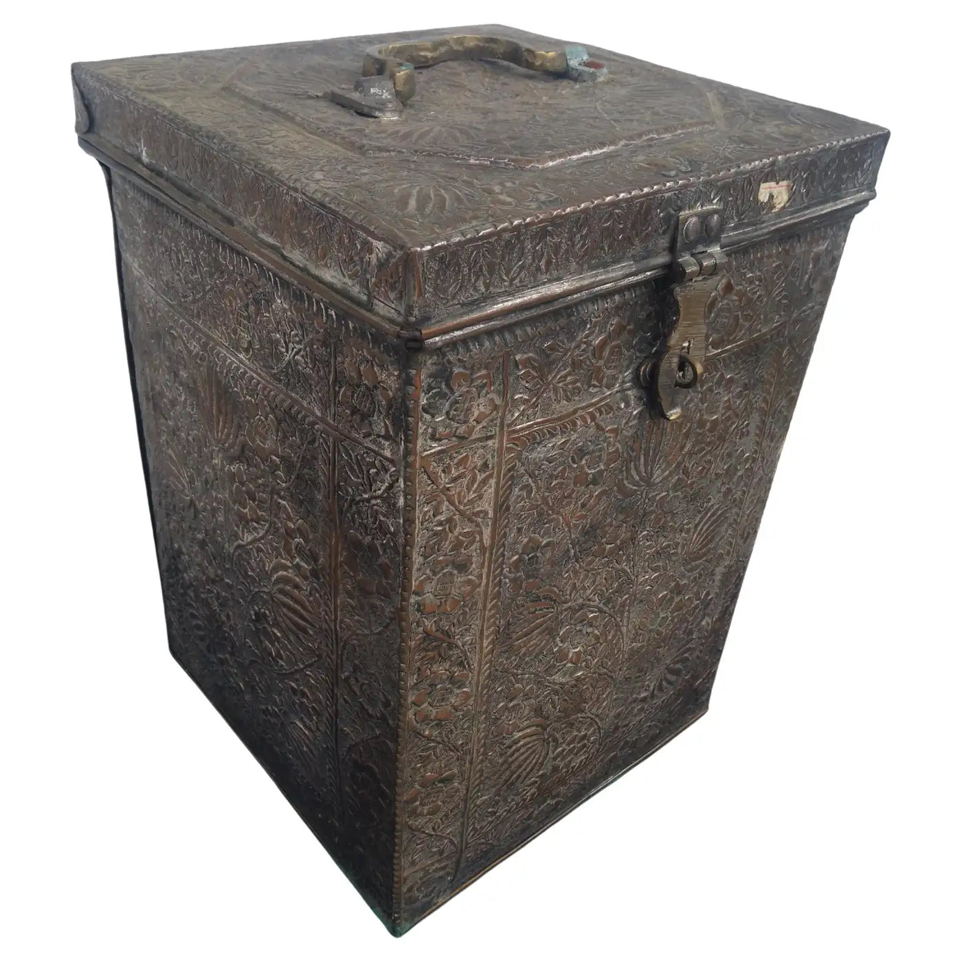 Decorative Islamic style copper tinned chest
