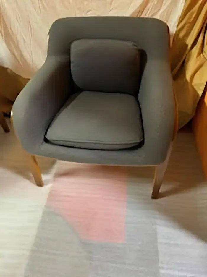 Pair of Bill Stephens for Knoll lounge chairs – stylish and comfortable.