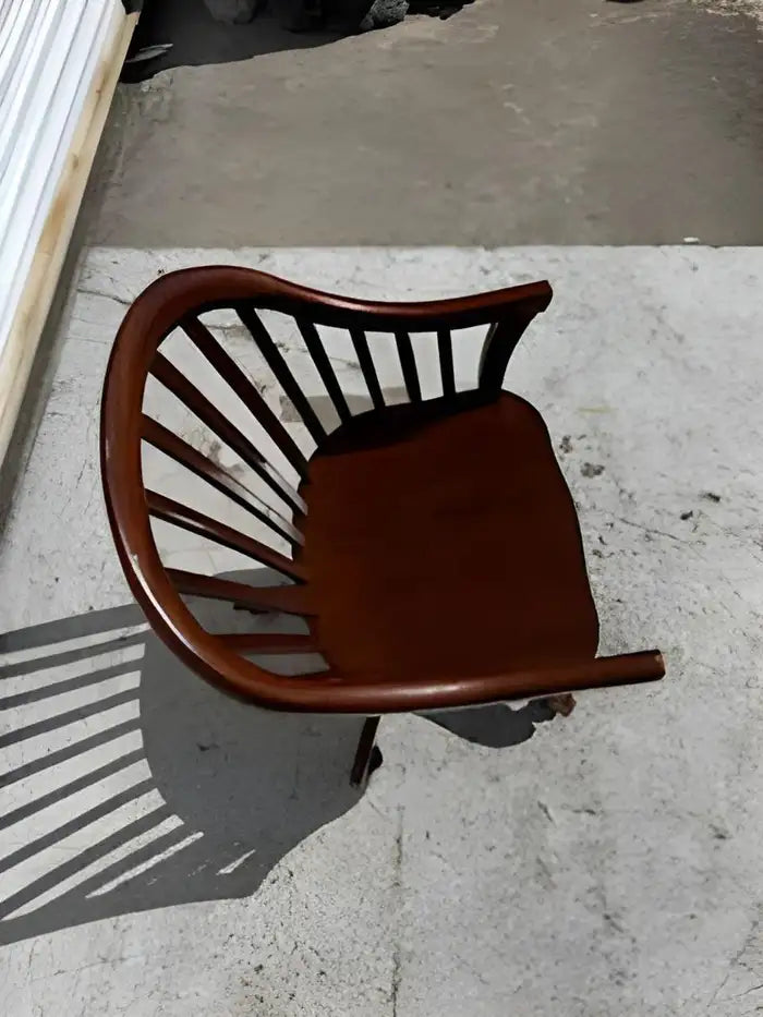 Windsor style swivel adjustable height chair
