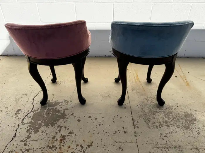 Antique style wooden vanity stool with swivel seat