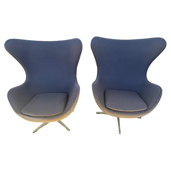 Pair of Arne Jacobsen Mid-Century Modern Egg lounge chairs