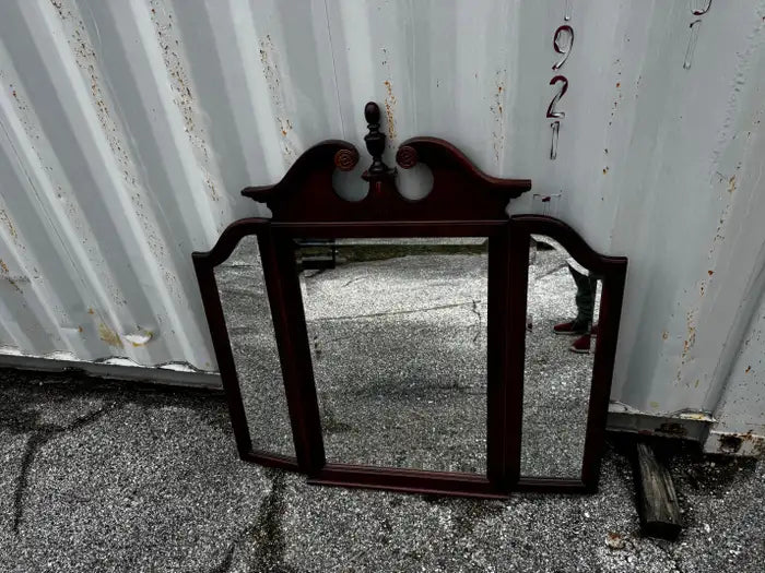 Federal style mirror with three panel design
