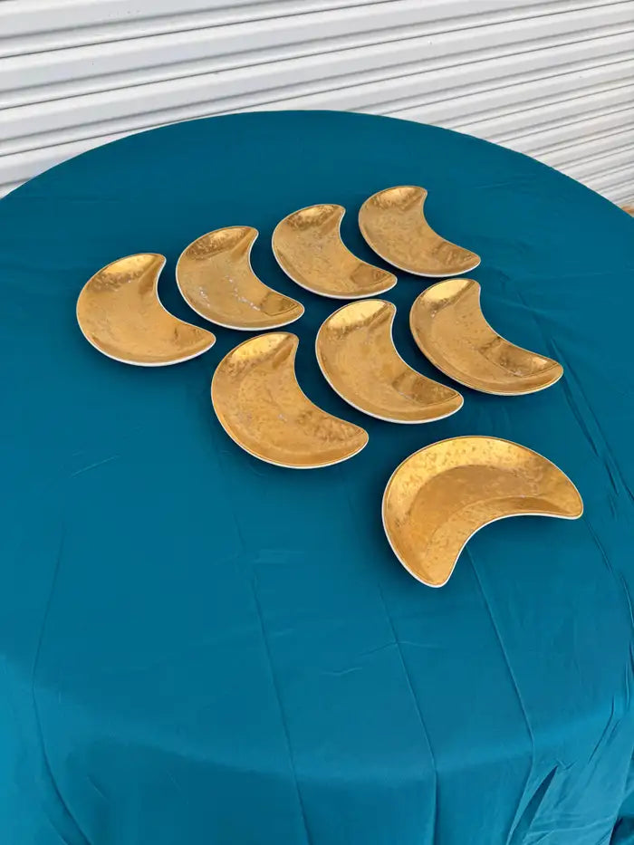 antique style gold rim porcelain crescent plates decor
