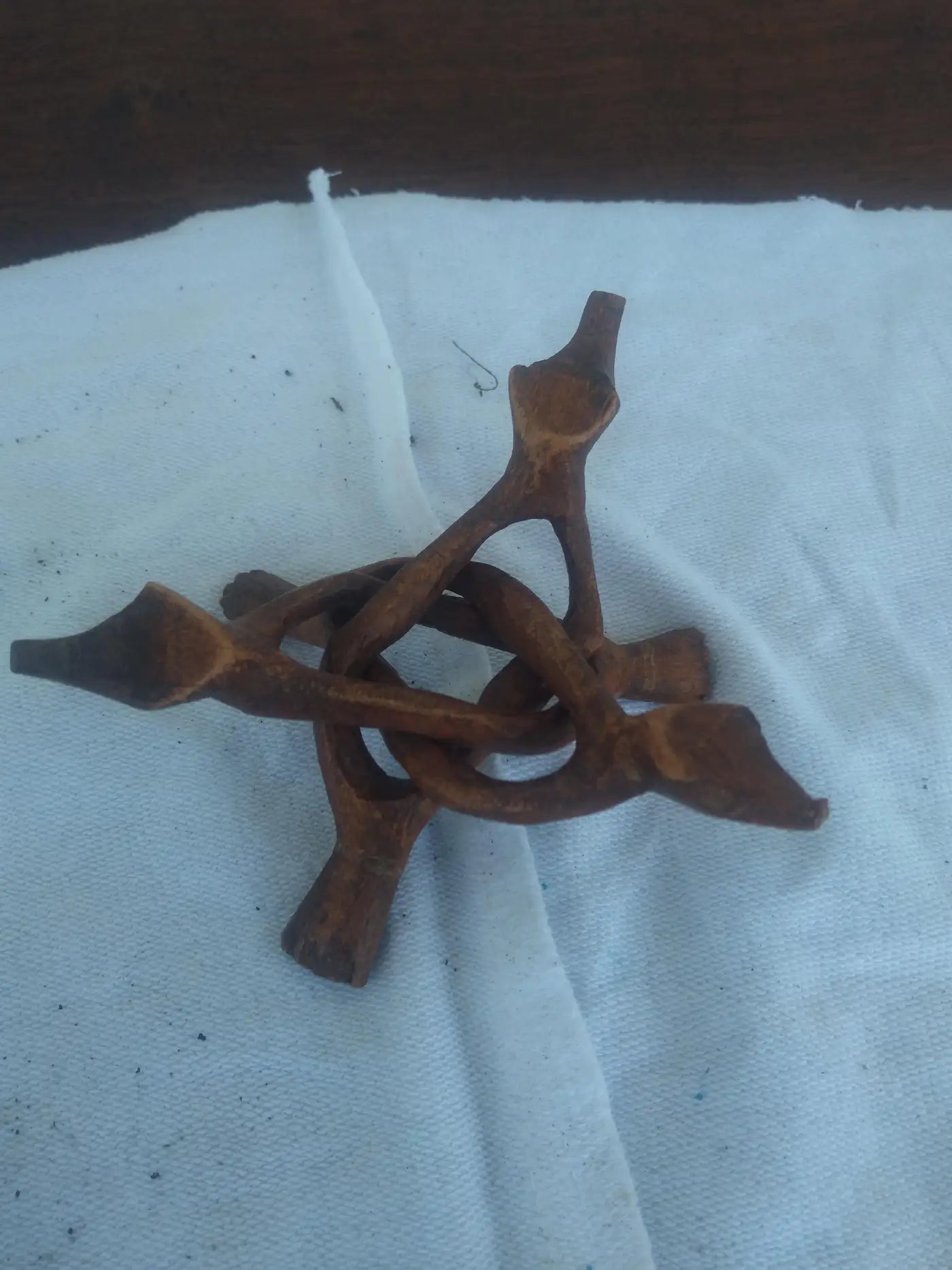 Healing crystal energy agate on wood