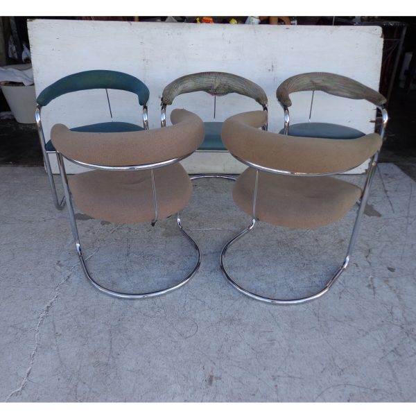 (1 ) Thonet Lorenz Side Chair