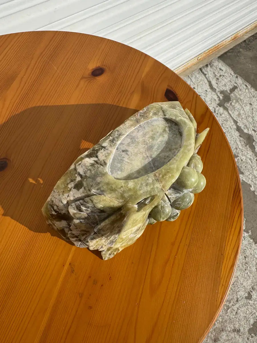 Vintage style jade stone sculpture botanical bird theme