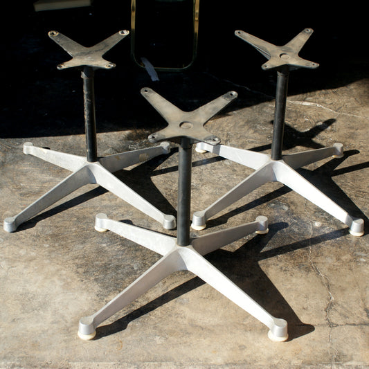 Eames Herman Miller chair contract aluminum base