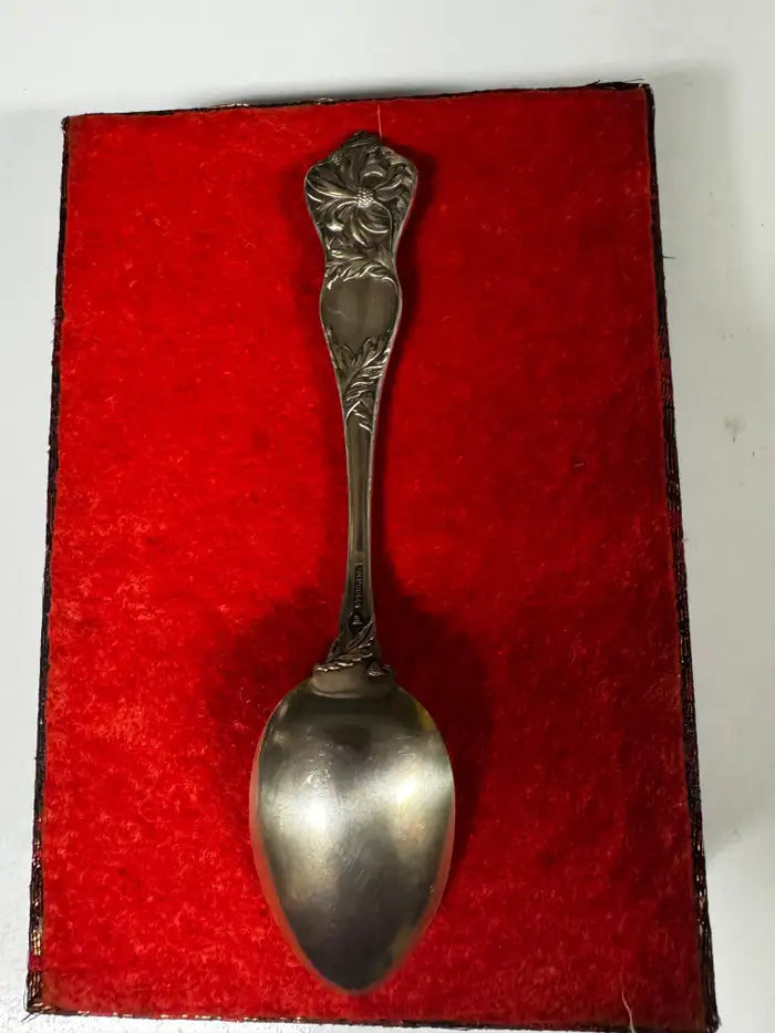 Floral pattern sterling silver spoon