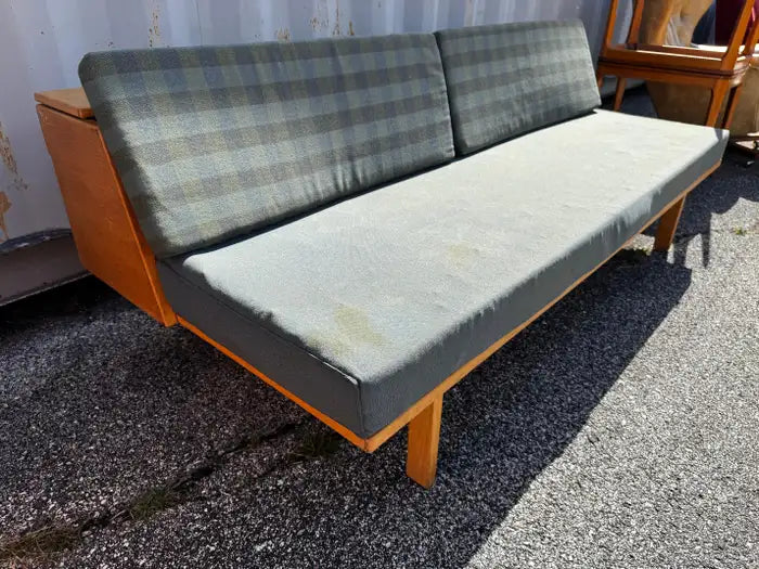 Solid oak Mid Century Modern lounge daybed