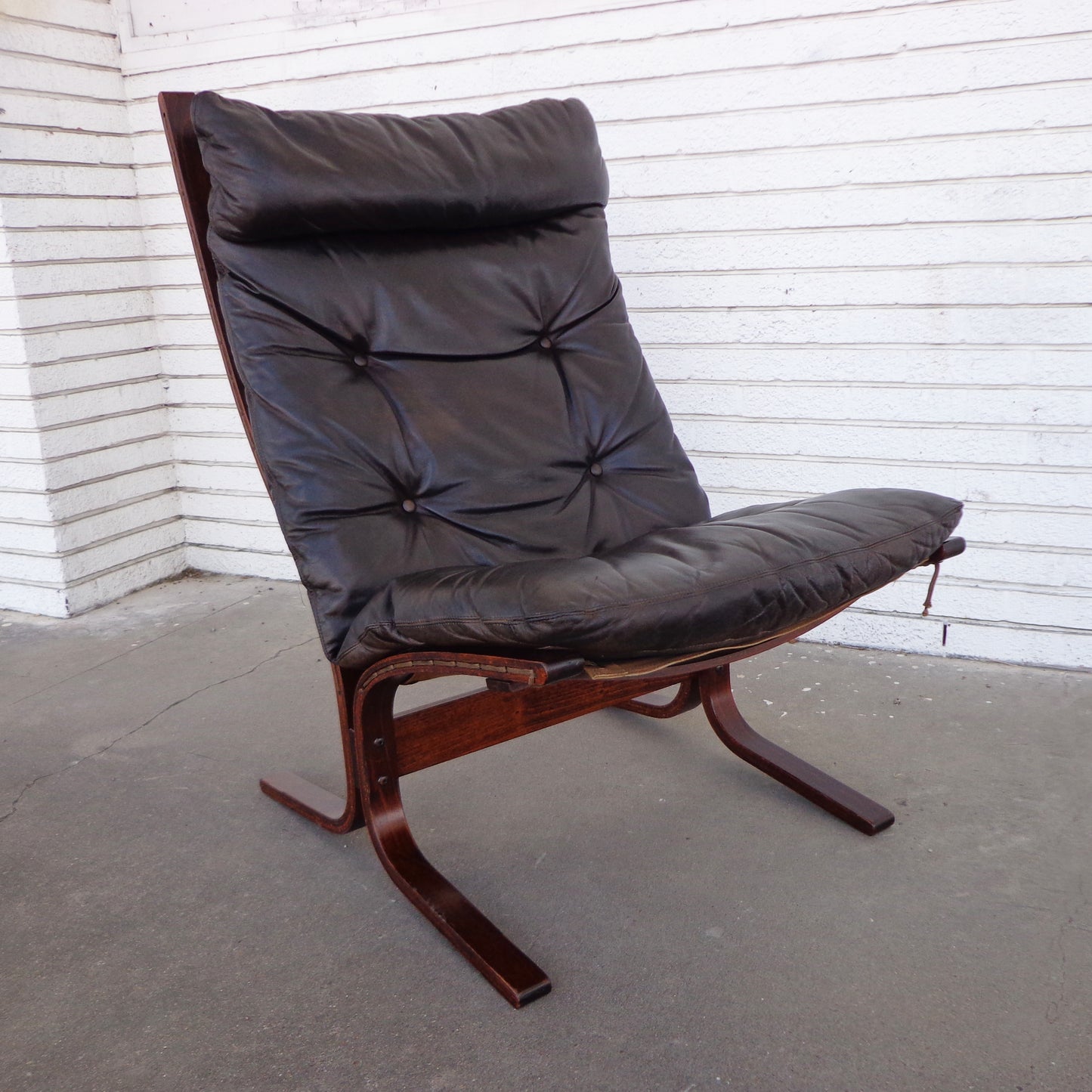 Vintage Norwegian rosewood lounge chair