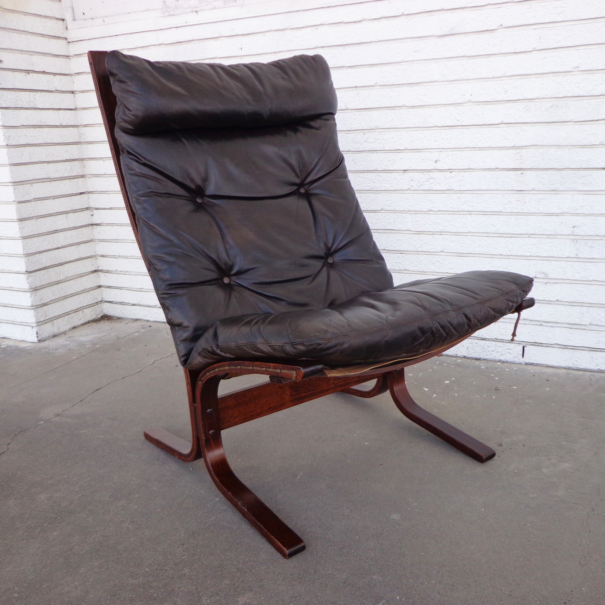 Vintage Norwegian rosewood lounge chair