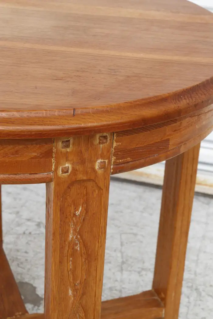 Vintage Mission Oak Round Top Occasional Table w/ Carved Legs and X Base Stretchers