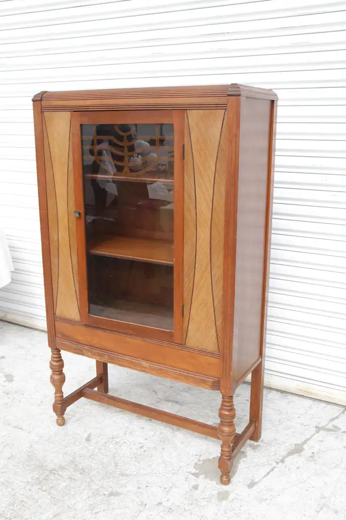 Antique 1930 Myers/Spalti Mfg Co Walnut Buffet