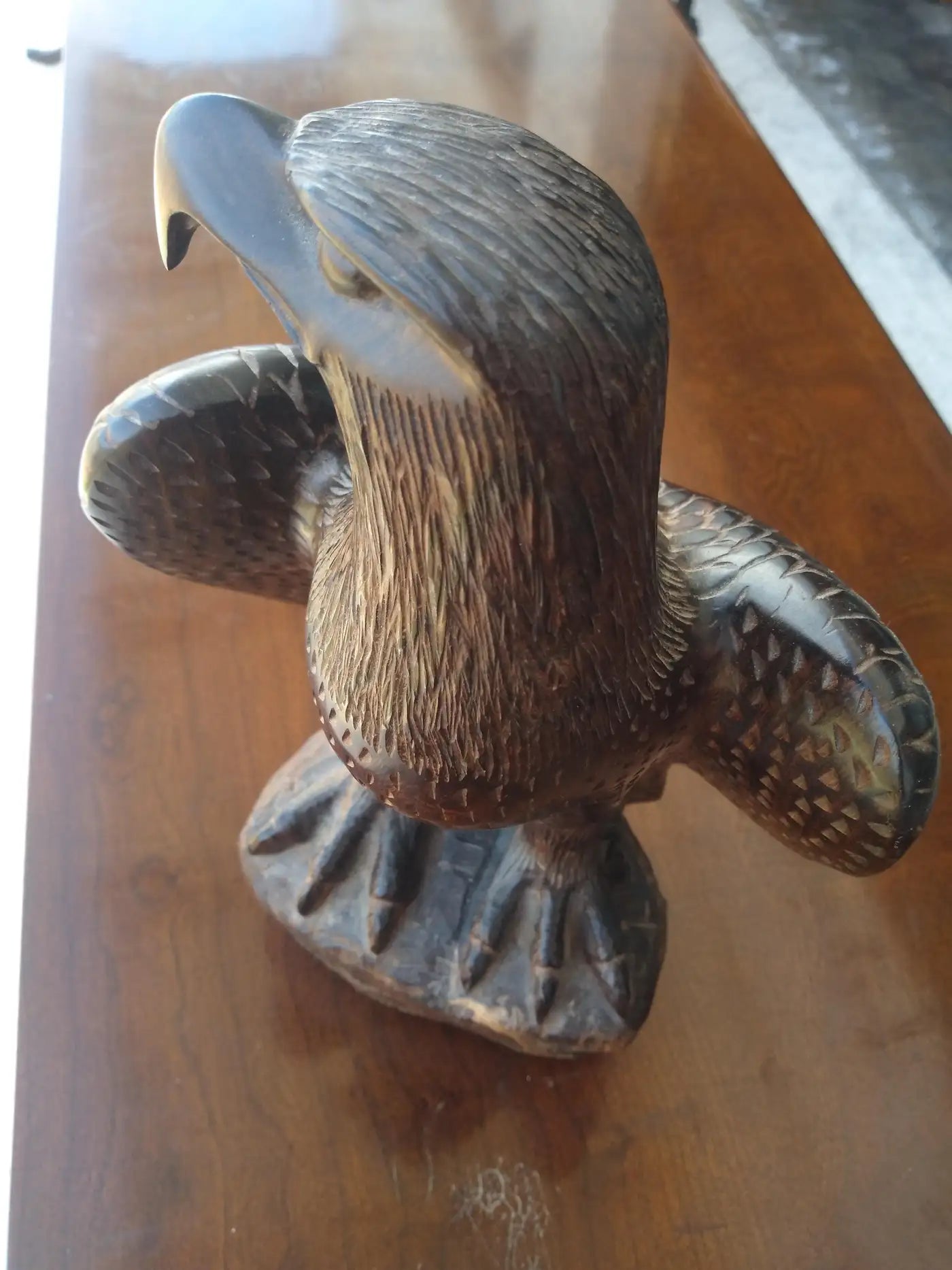 Wooden eagle art carving