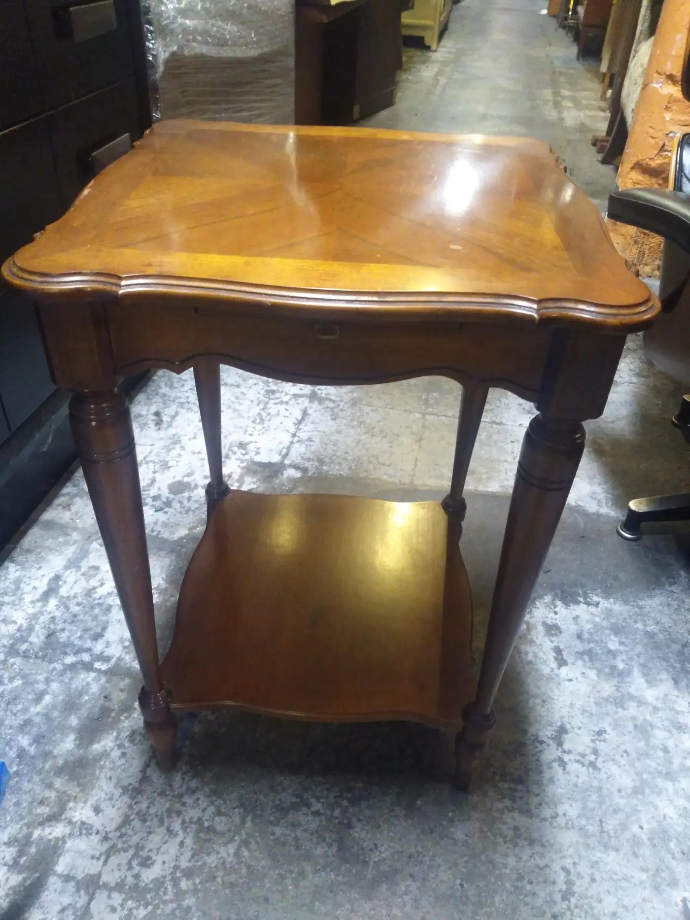 Walnut wood pedestal with elegant detailing