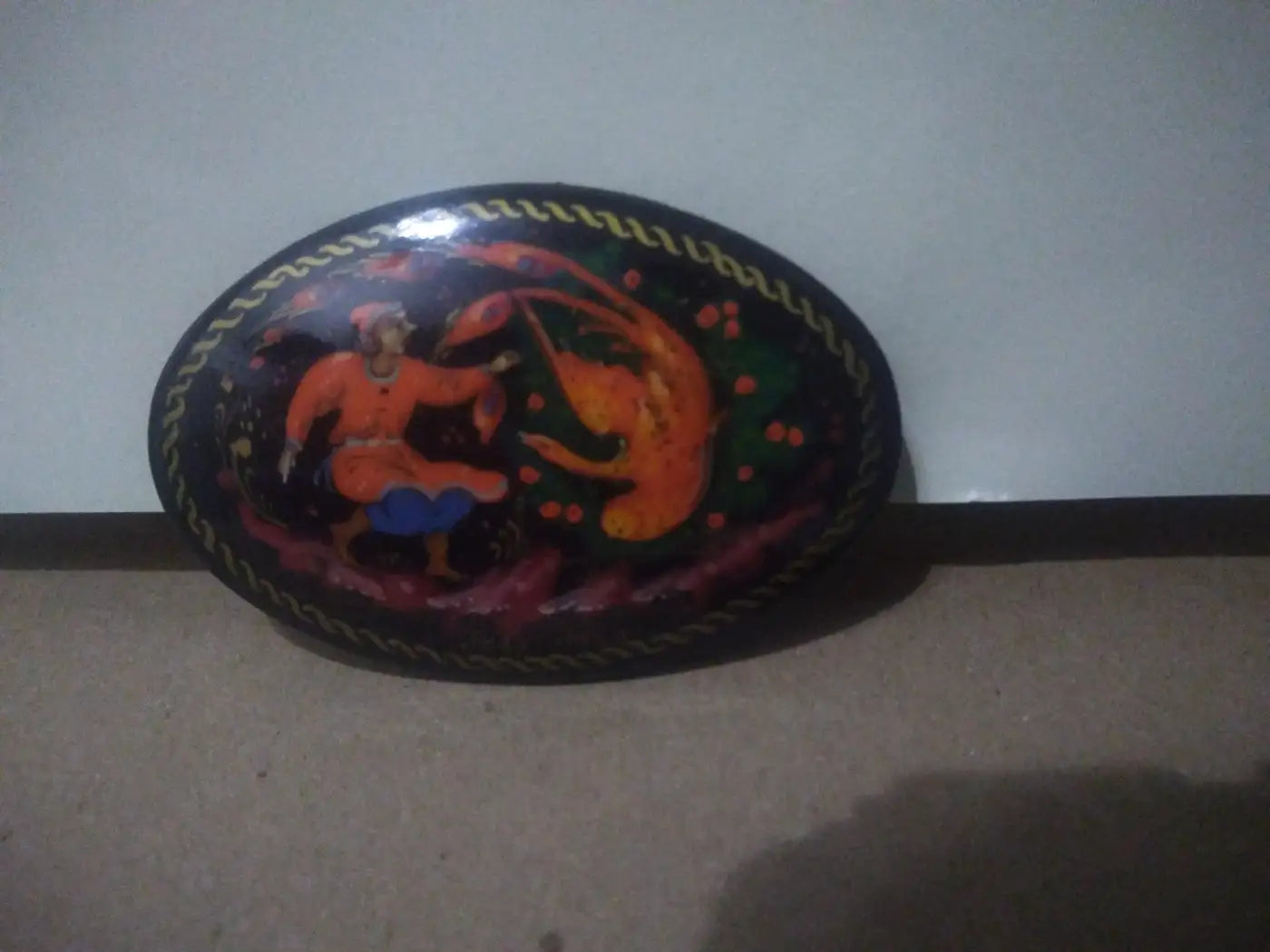Vintage hand-painted Russian lacquered box and pin set
