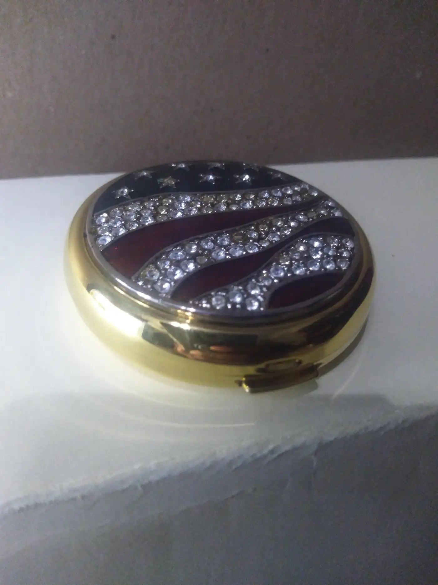 1994 Este Lauder America The Beautiful Gold Tone Compact w/ Enamel and CZ