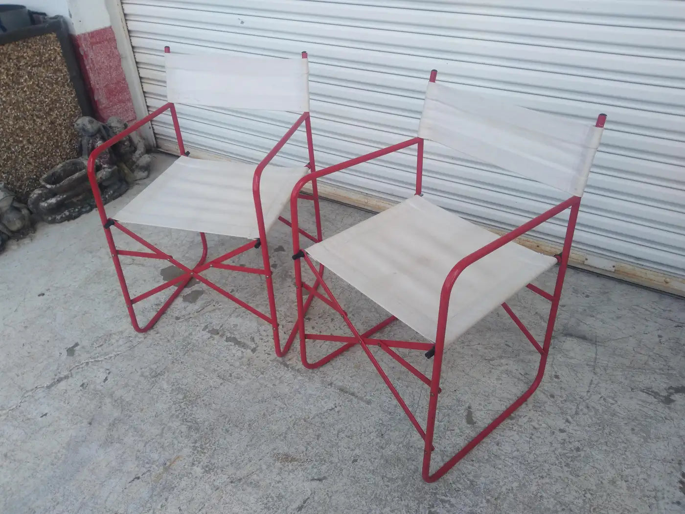 Pair of Red Metal Folding Director Chairs in White Fabric