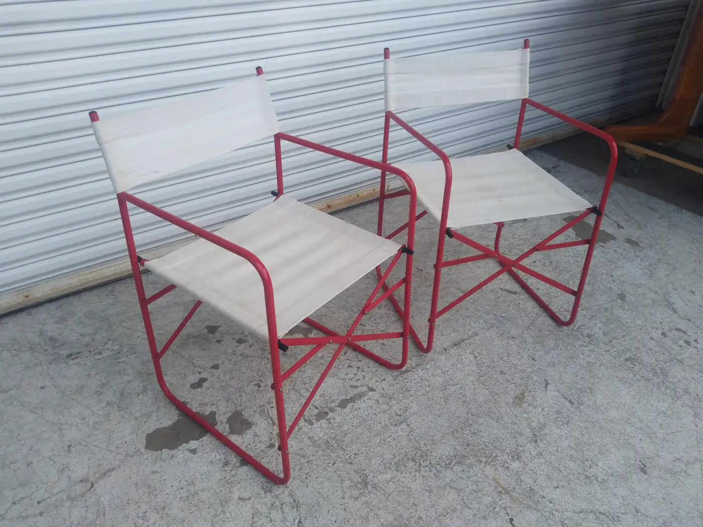Pair of Red Metal Folding Director Chairs in White Fabric