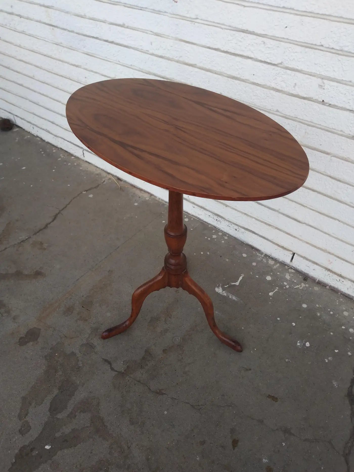 Victorian walnut tilt top side table