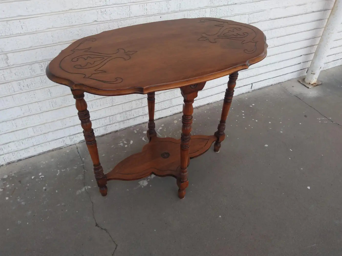 Vintage Edwardian walnut side table with fine craftsmanship