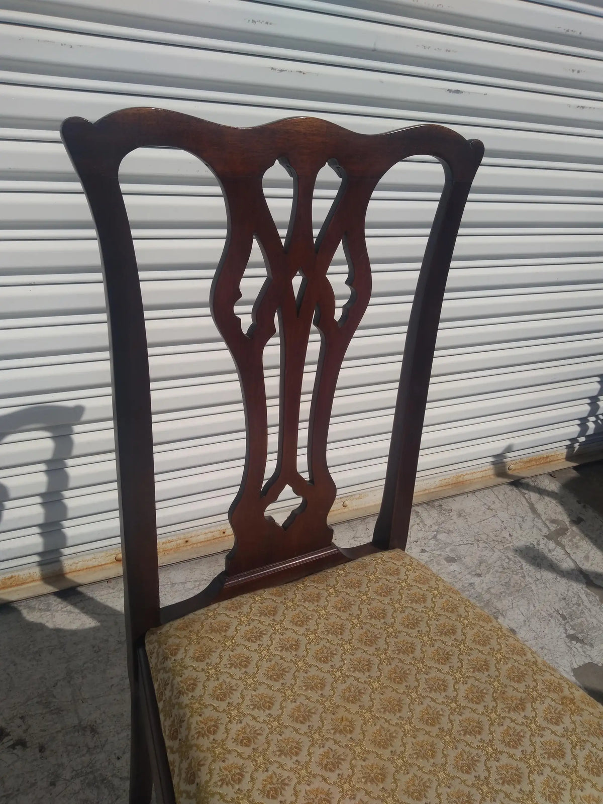 Set of 6 Walnut Chippendale Ball & Claw Style Dining Chairs