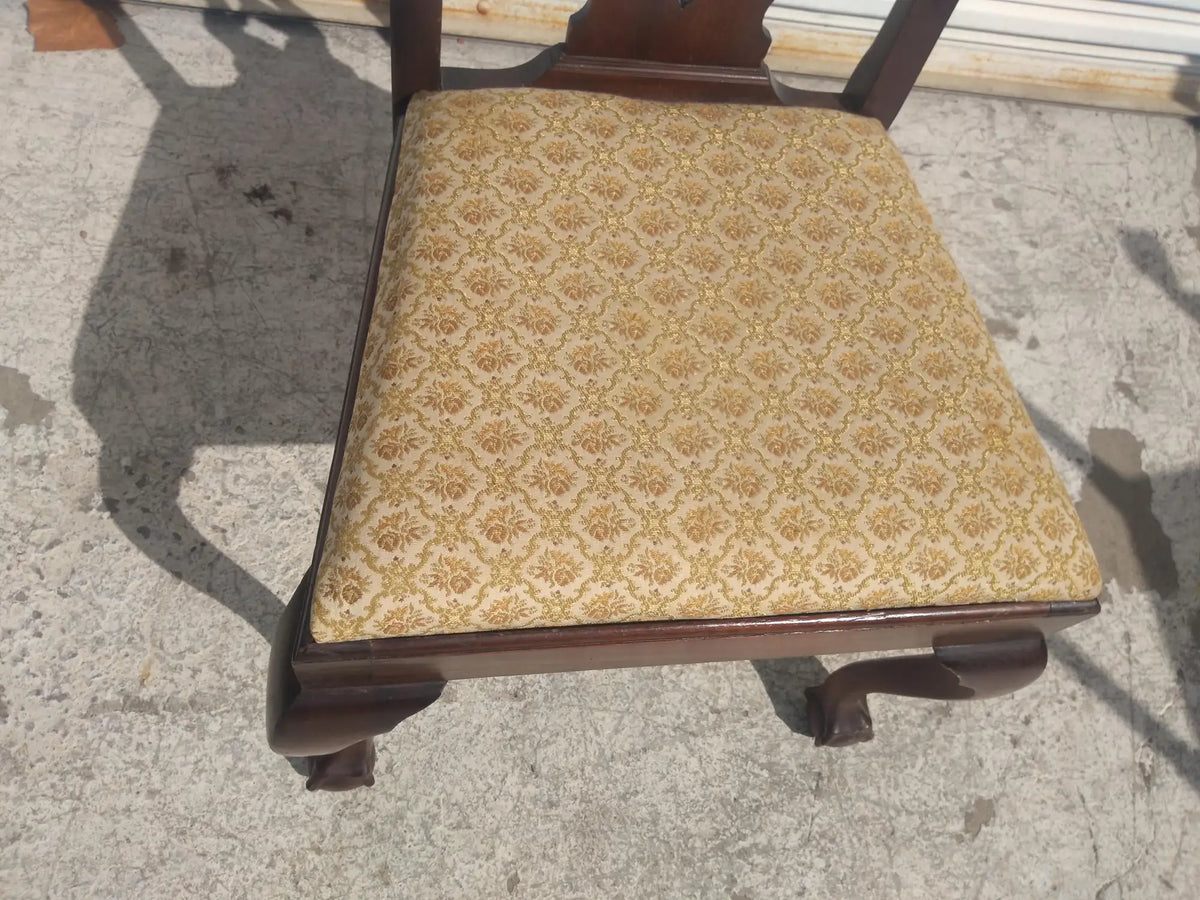 Set of 6 Walnut Chippendale Ball & Claw Style Dining Chairs